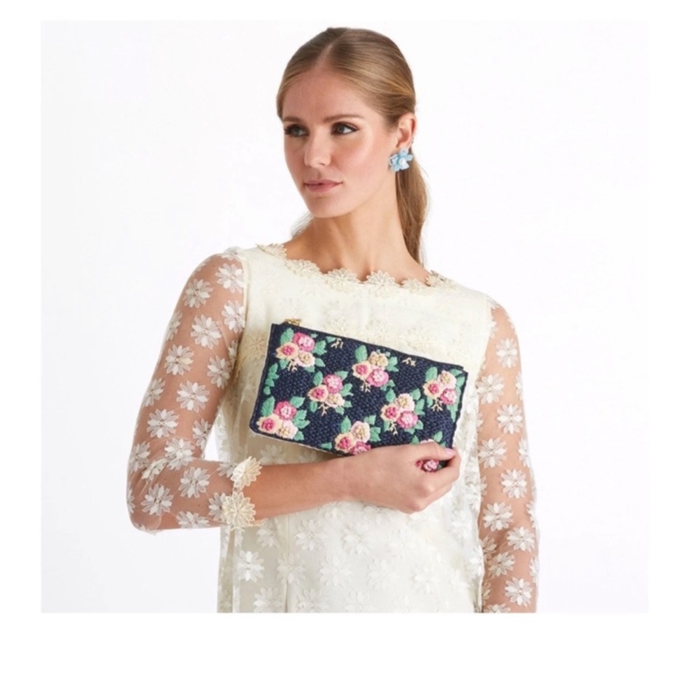 New! LELE SADOUGHI Embroidered Floral Clutch Pouch Double-Sided Midnight Bouquet - Picture 4 of 13